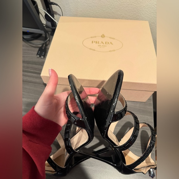Prada Black Patent Sandal Heels SZ 39.5 - Picture 12 of 12